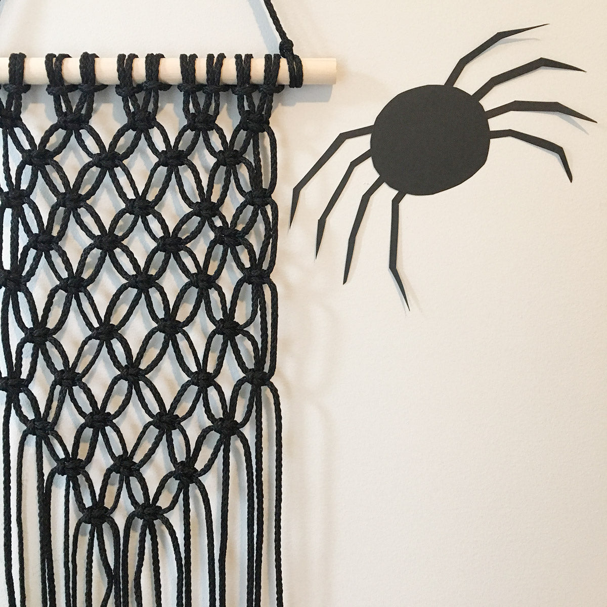 DIY: Spooky Macrame Wall Hanging