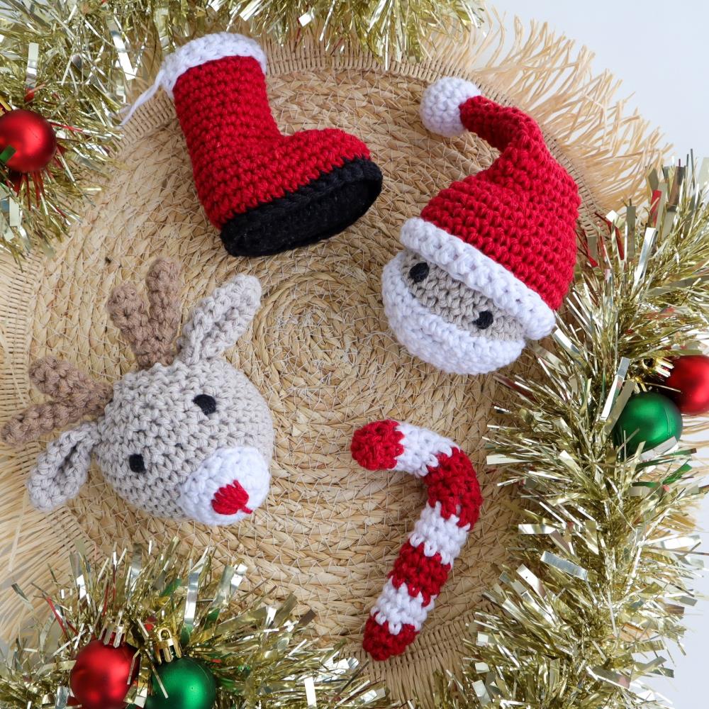 Christmas Ornaments Crochet Kit