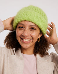 Mutya Hat in Take Care Mohair