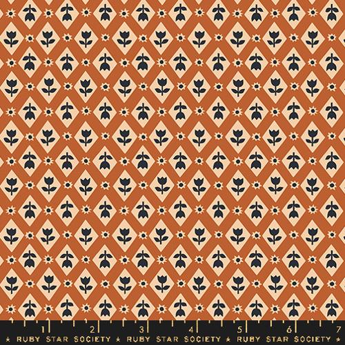 Favorite Flowers: Lattice in Spice Favorite Flowers: Lattice in Spice