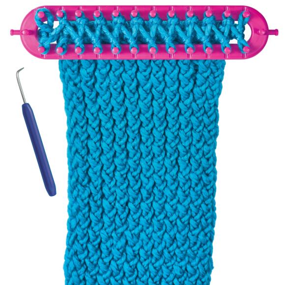 Picture of the loom and hook with blue yarn