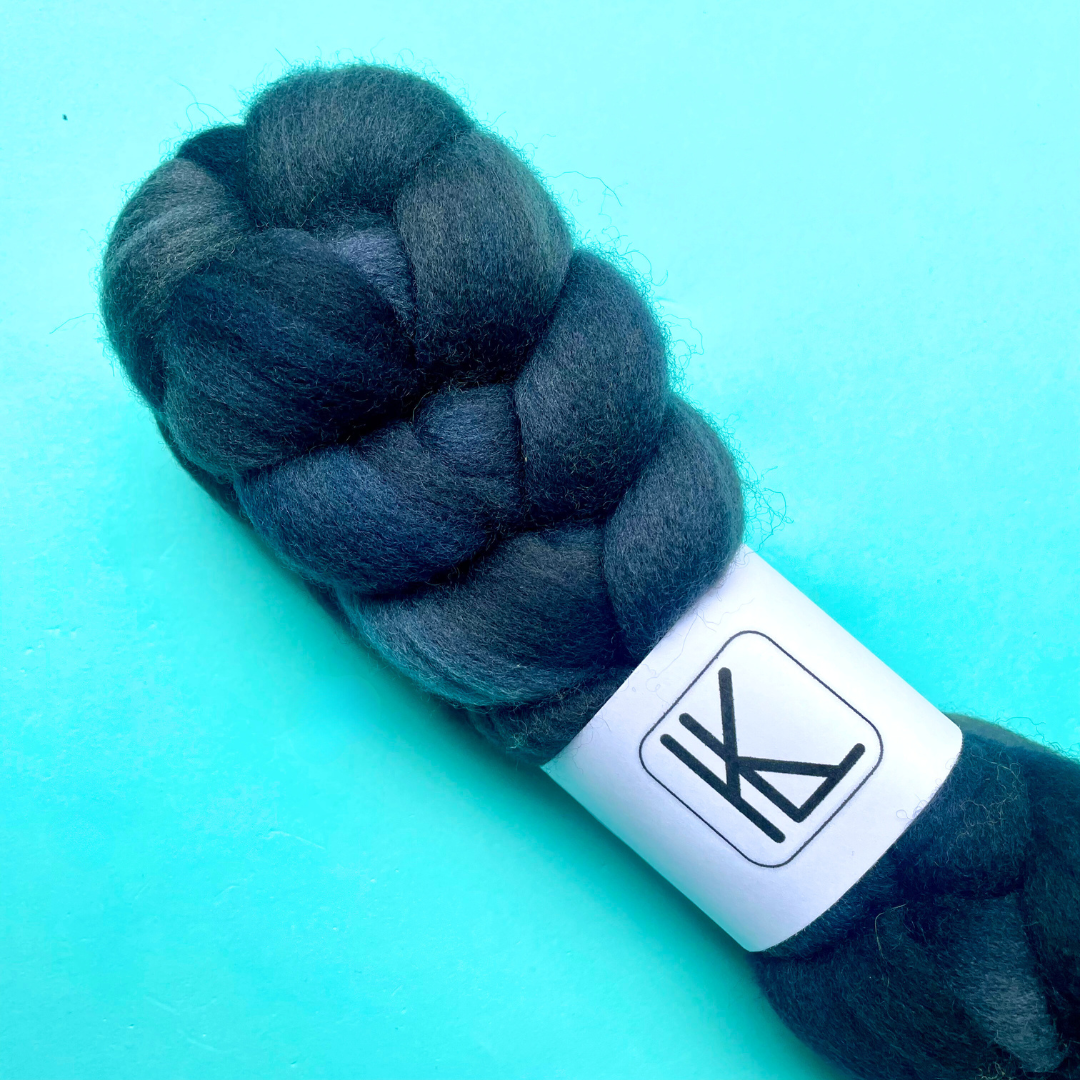 Hand Dyed Corriedale Fiber Fiber Lauritzen Dyed Fibers Starless