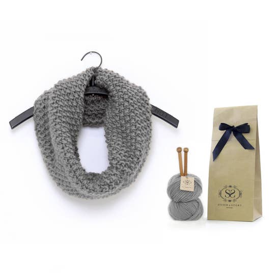 Beginner Knitting Kit - Mateusz Snood in Stormy Grey