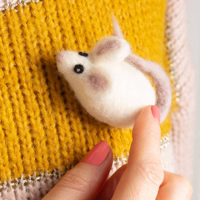 White Mouse Brooch Felting Kit