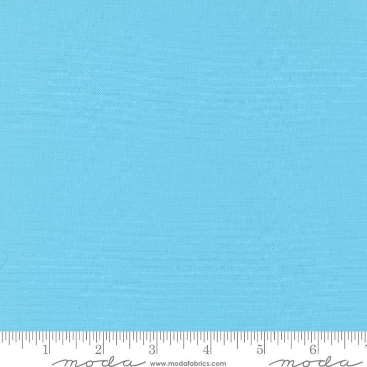 Bella Solids by Moda Fabric in Surf Fabric Moda Fabrics