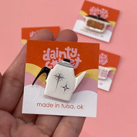 Handmade Retro Cookware Needle Minder