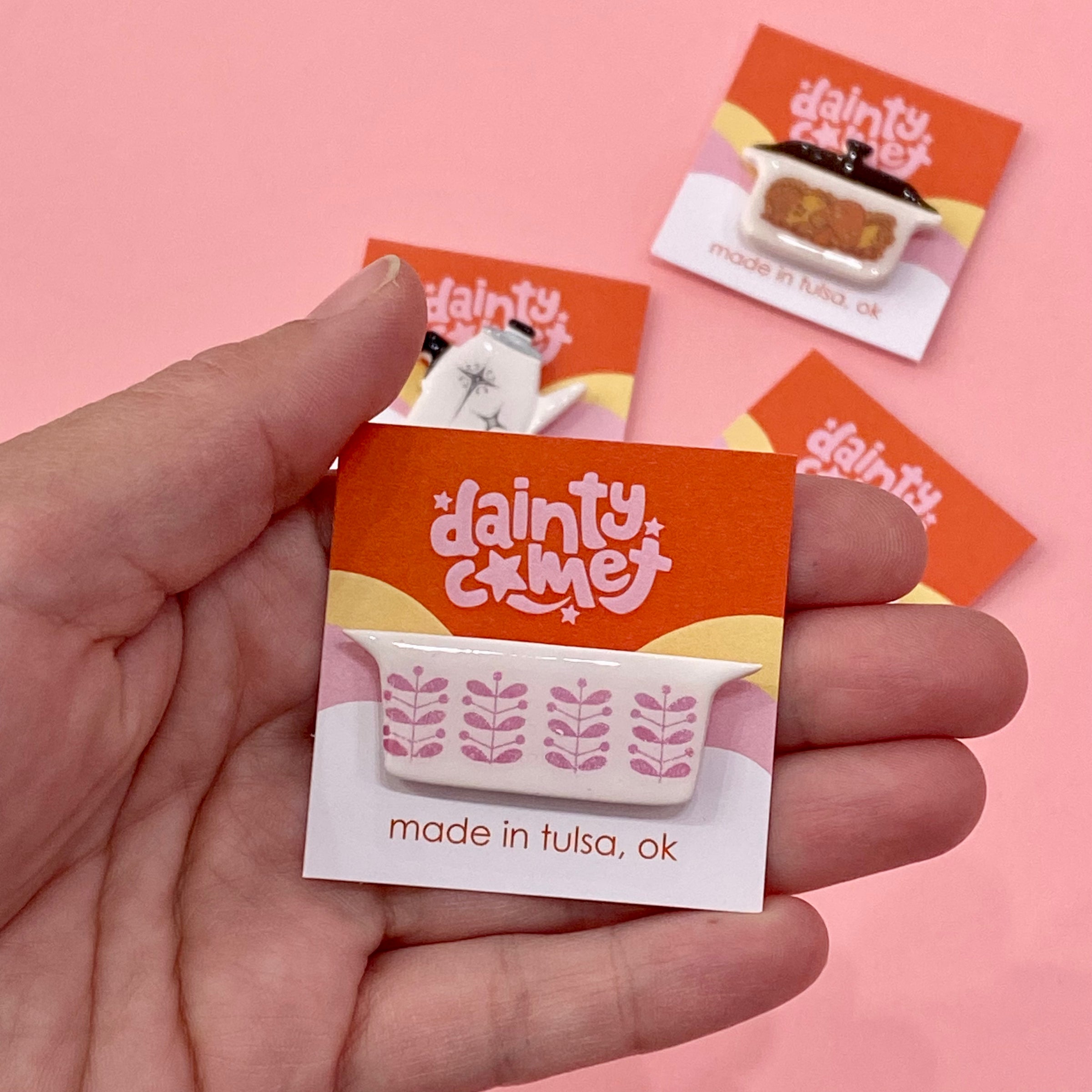 Handmade Retro Cookware Needle Minder