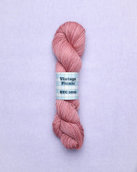 vintage picnic yarn in cupcake
