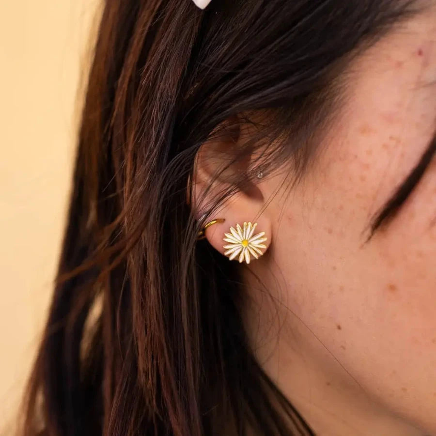 18k Gold Daisy Enamel Earrings Accessories Jenny Lemons