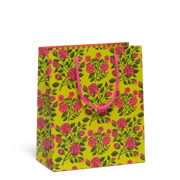 gift bag with pink roses