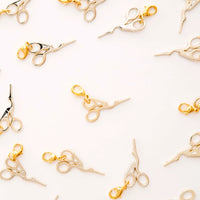 Stork zipper pull