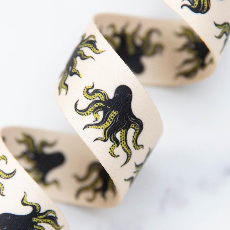 1.5" Mystery Ink Webbing in Black