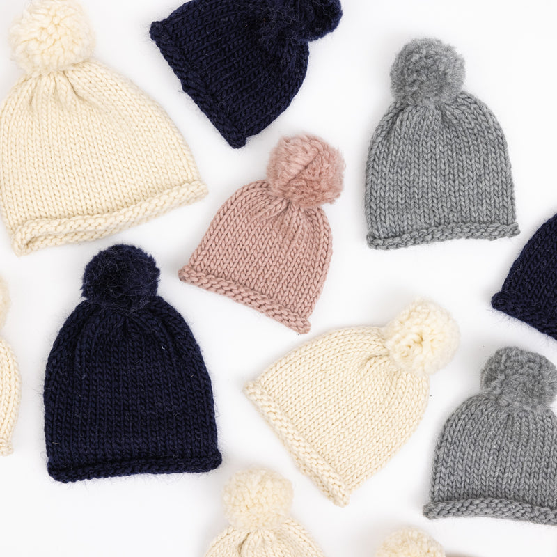 Knit Kit - The Basic Beanie in Cream Kit Smoke & Slate