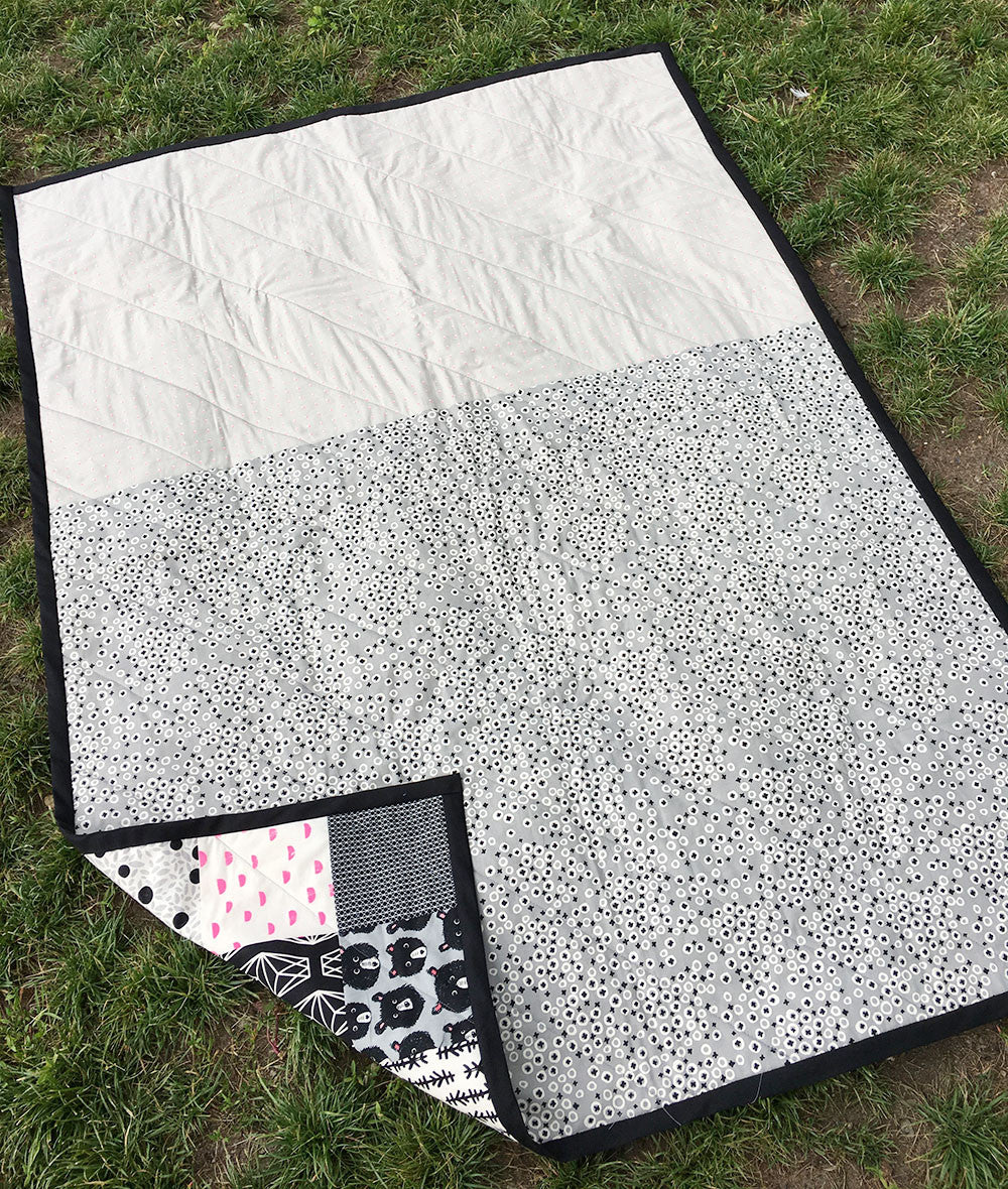FREE! Super Easy Black & White Quilt Pattern Pattern Brooklyn Craft Company