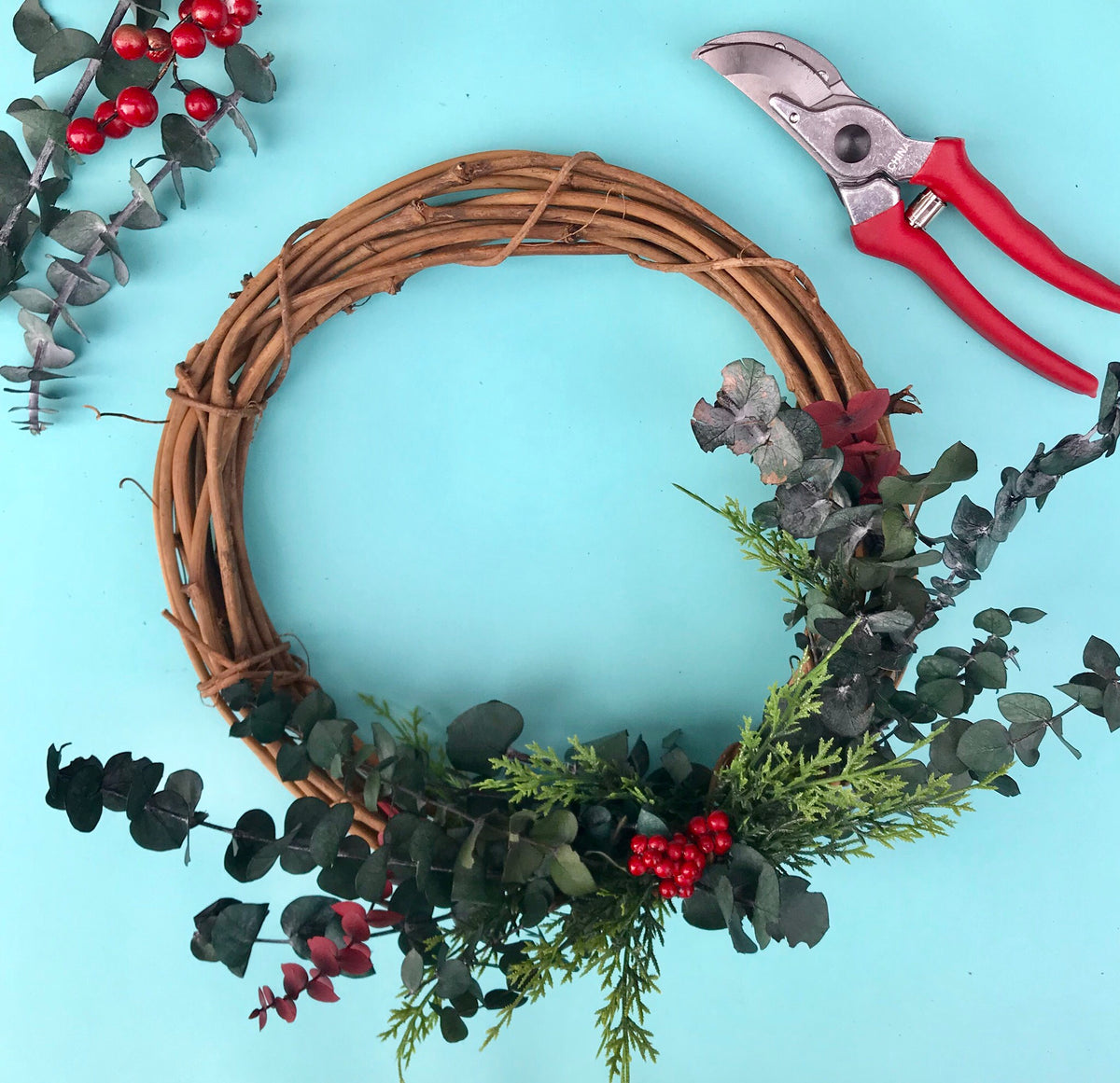Make a Holiday Wreath Past Workshop Brooklyn Craft Company