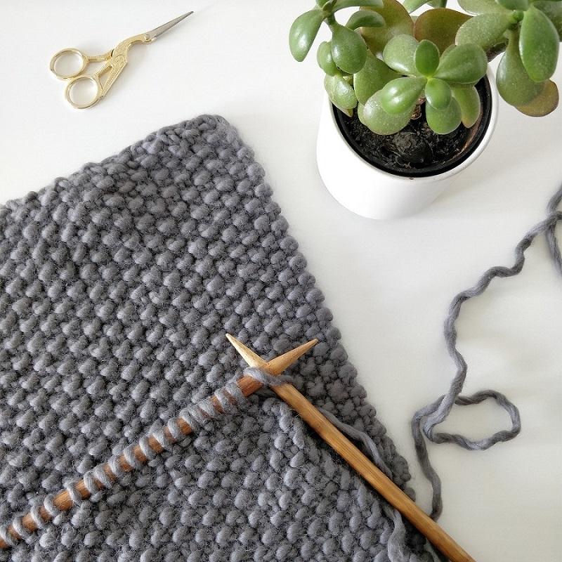Beginner Knitting Kit - Mateusz Snood in Stormy Grey