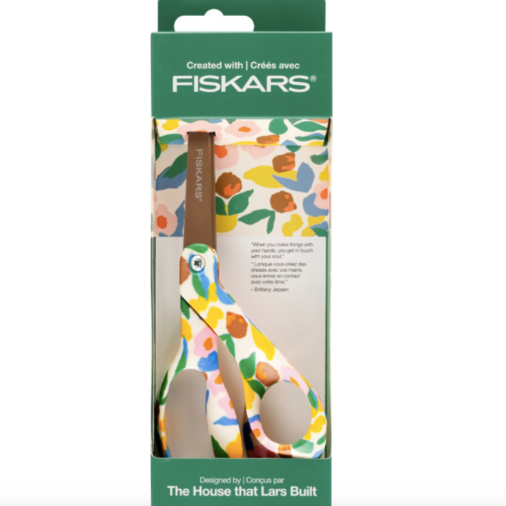 Created with Fiskars Playful Posies 8" Scissors
