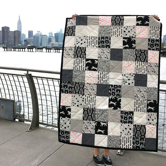 Super Easy Black & White Quilt Kit Kit Brooklyn Craft Company
