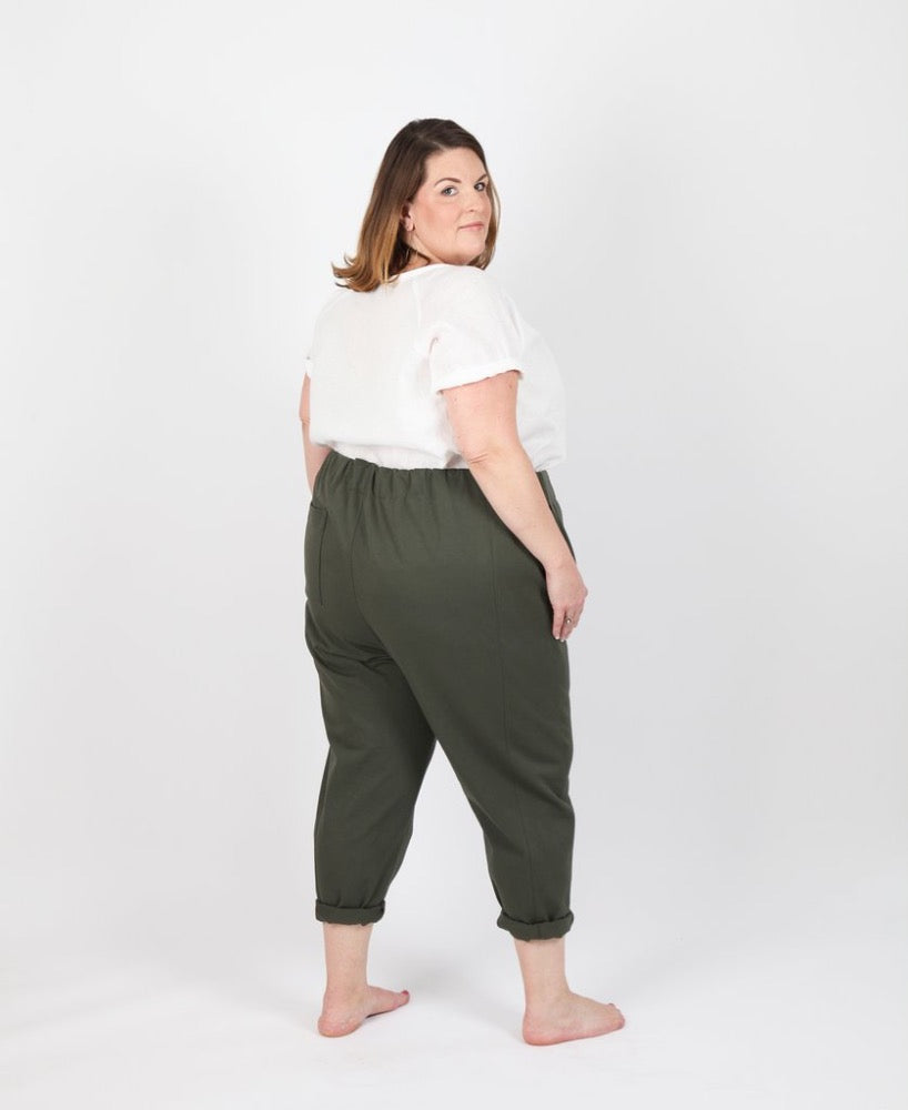 Free Range Slacks Pattern (Sizes 18-34) Pattern Sew House Seven